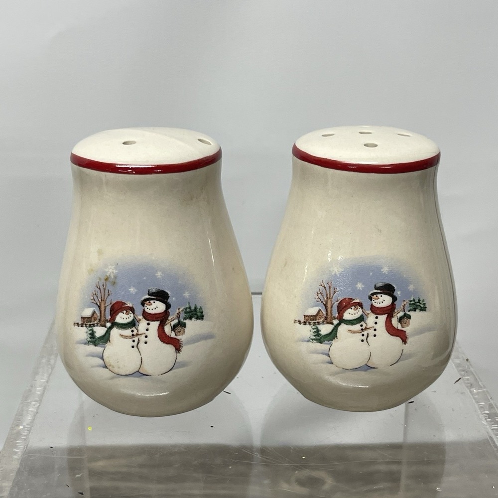 Snowman Salt and Pepper Shakers Set Ceramic Winter Holiday Christmas Decor